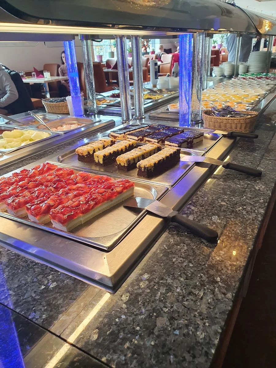 Restaurant Hu – Essen und Trinken in Germering, Bayern