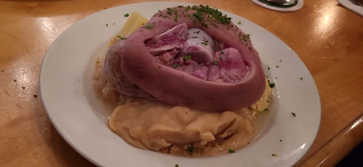 Wirtshaus Max und Moritz – Restaurant in Berlin