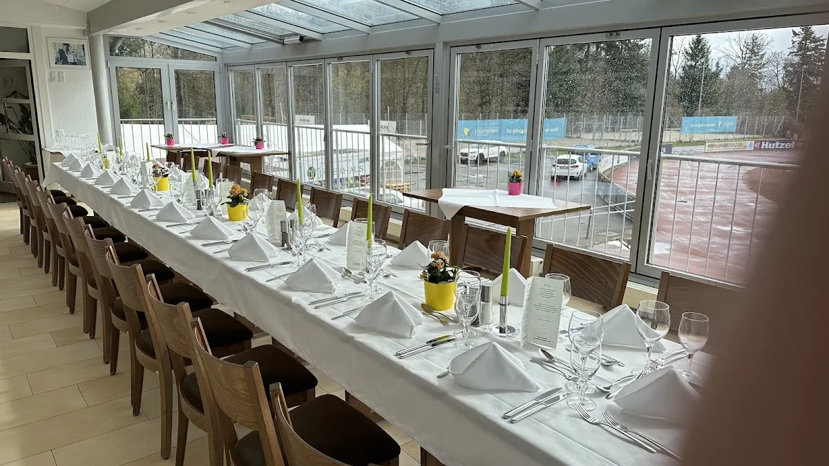 Kickers-Clubrestaurant – Vom Inhaber in Stuttgart, Baden-Württemberg