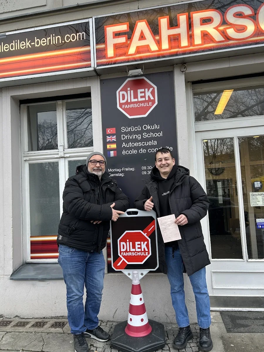 Fahrschule Dilek Tirkes GmbH – Profilfoto in Berlin