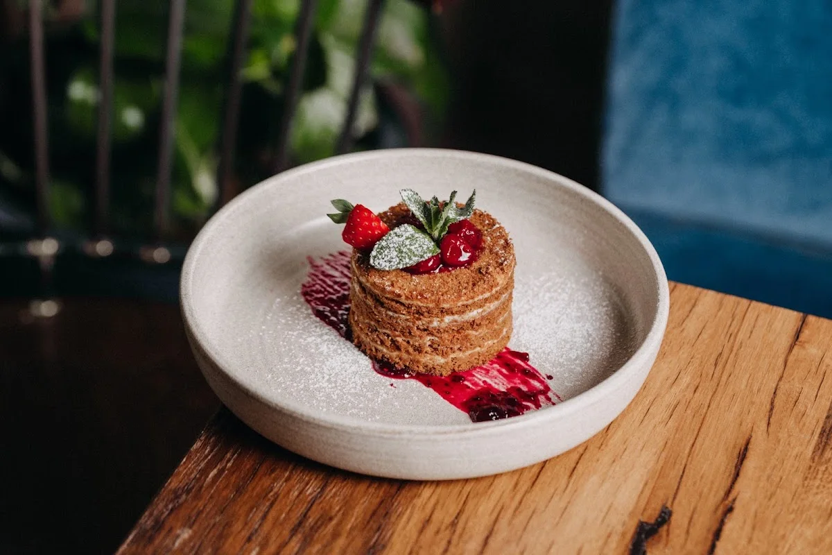 Restaurant Tsomi – Essen und Trinken in Berlin