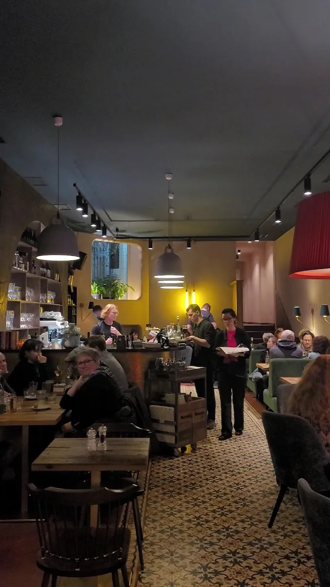 Restaurant Tsomi – Atmosphäre in Berlin