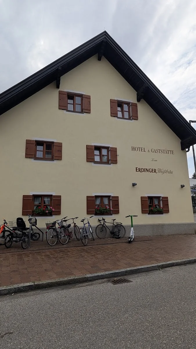 Gasthaus & Hotel zum ERDINGER Weißbräu München – Bayerisches Restaurant in München, Bayern