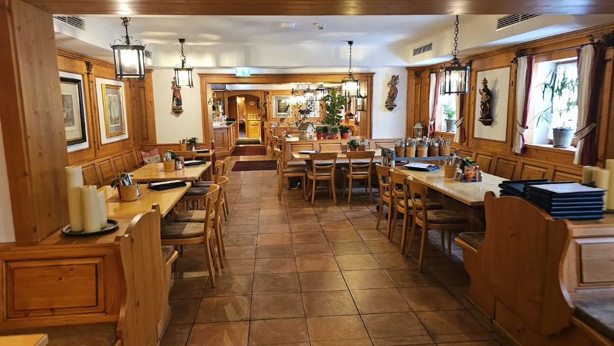 Gasthaus & Hotel zum ERDINGER Weißbräu München – Atmosphäre in München, Bayern