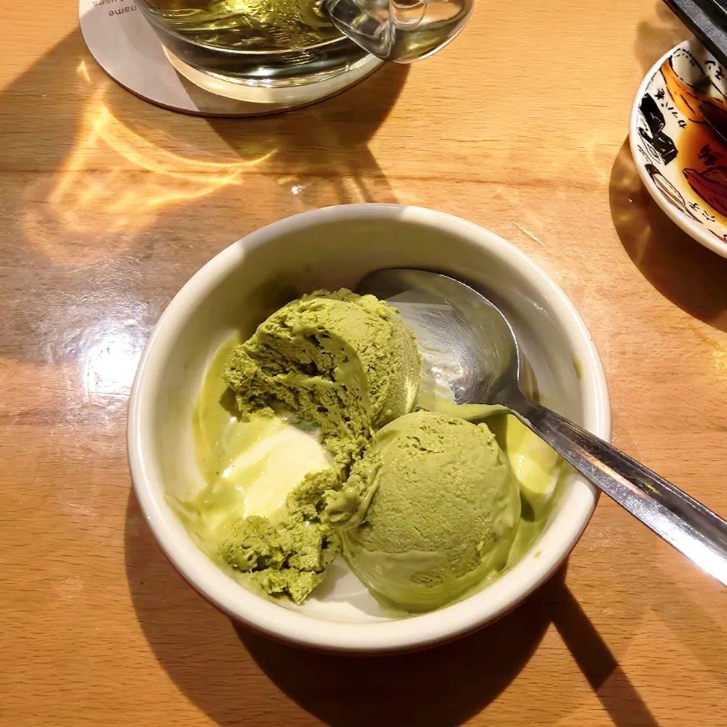 Sushi Ichi All you can eat Köln – Grüntee-Eis in Köln, Nordrhein-Westfalen