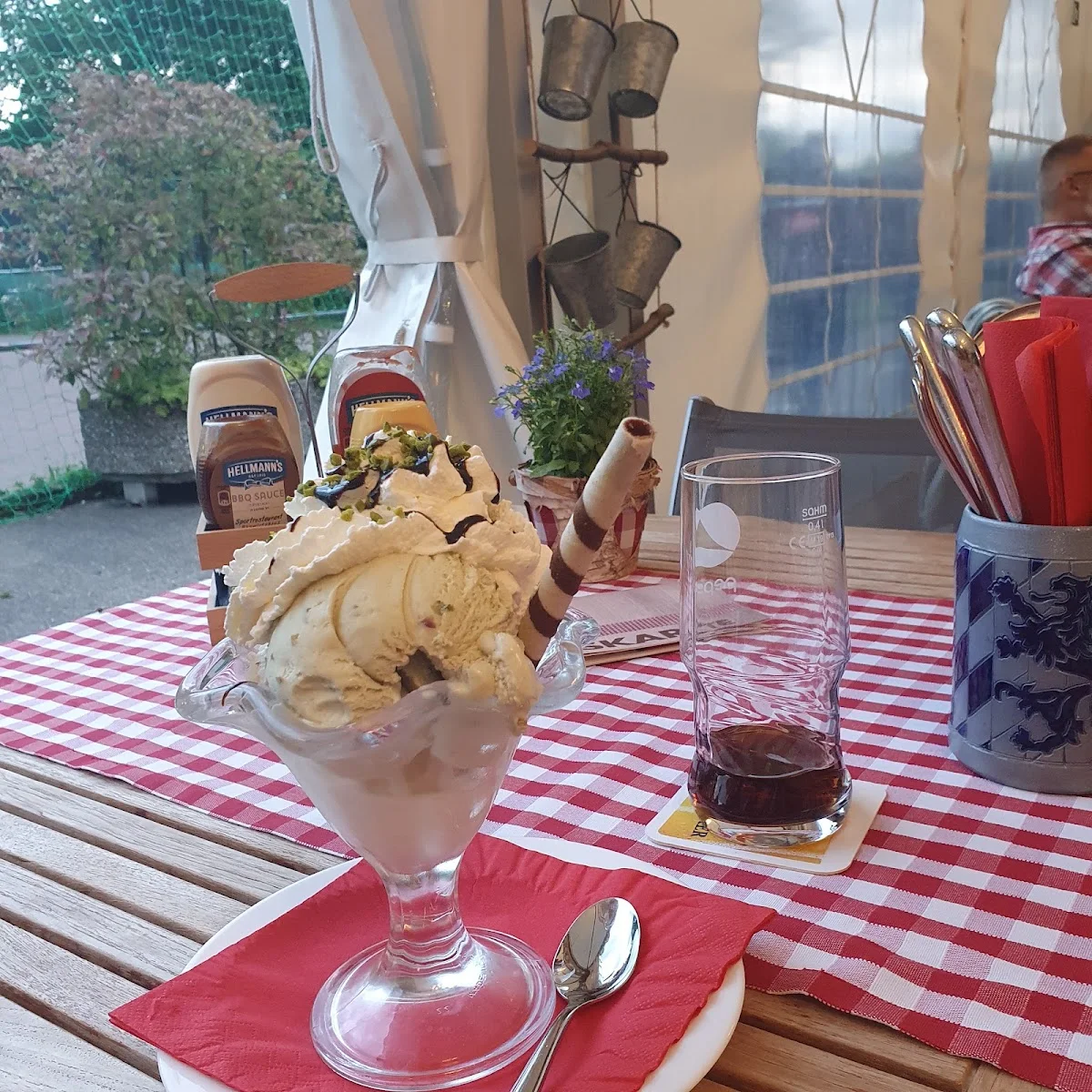 Sportrestaurant Neuwirtshaus – Gelato in Stuttgart, Baden-Württemberg