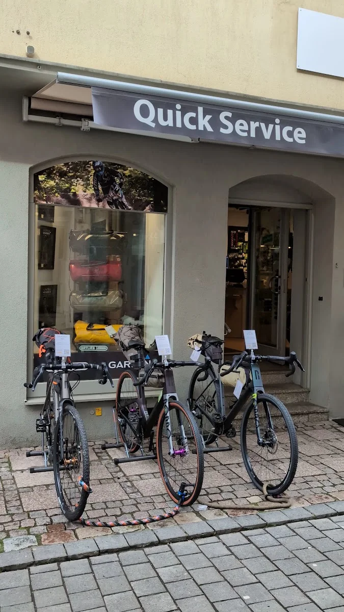 Auf und Davon | Outdoor Equipment – Outdoor-Sportgeschäft in Fulda, Hessen