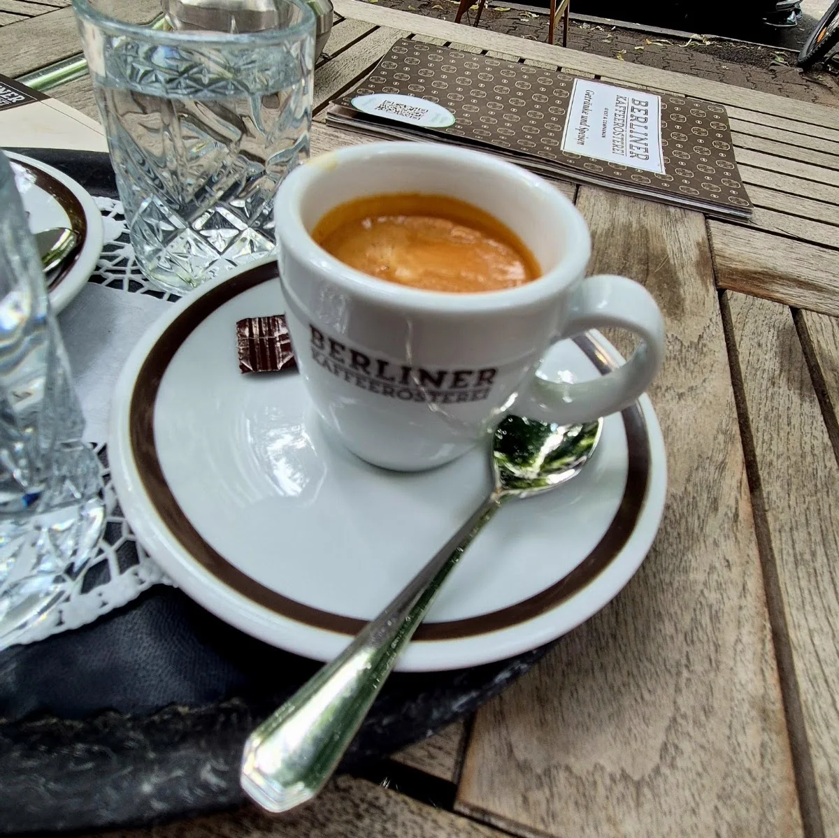 Berliner Kaffeerösterei Uhlandstraße – Café in Berlin