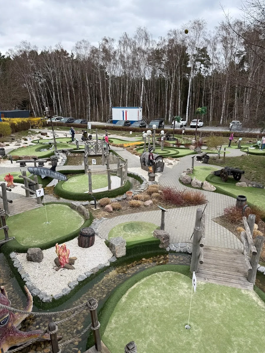 Adventure Minigolf Hamburg "Pirate´s Island" – Besucherfoto von Renée Seitenschlag in Kisdorf, Schleswig-Holstein