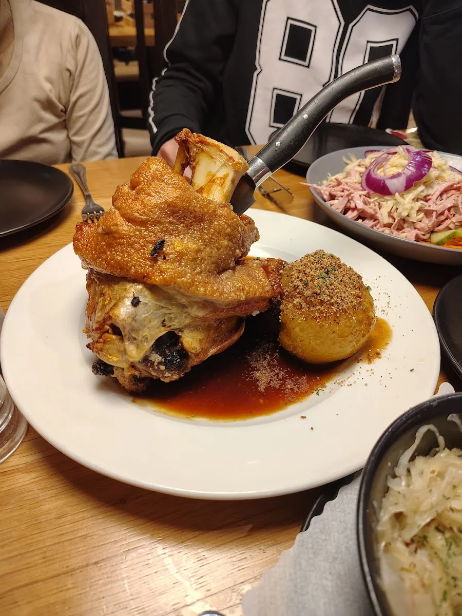 Trollinger Stuttgart – Sauerkraut in Stuttgart, Baden-Württemberg