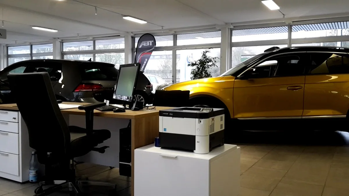 Auto Bach GmbH - Volkswagen PKW u. Nutzfahrzeuge, Skoda Service – Kfz-Ersatzteilgeschäft in Bad Homburg vor der Höhe, Hessen