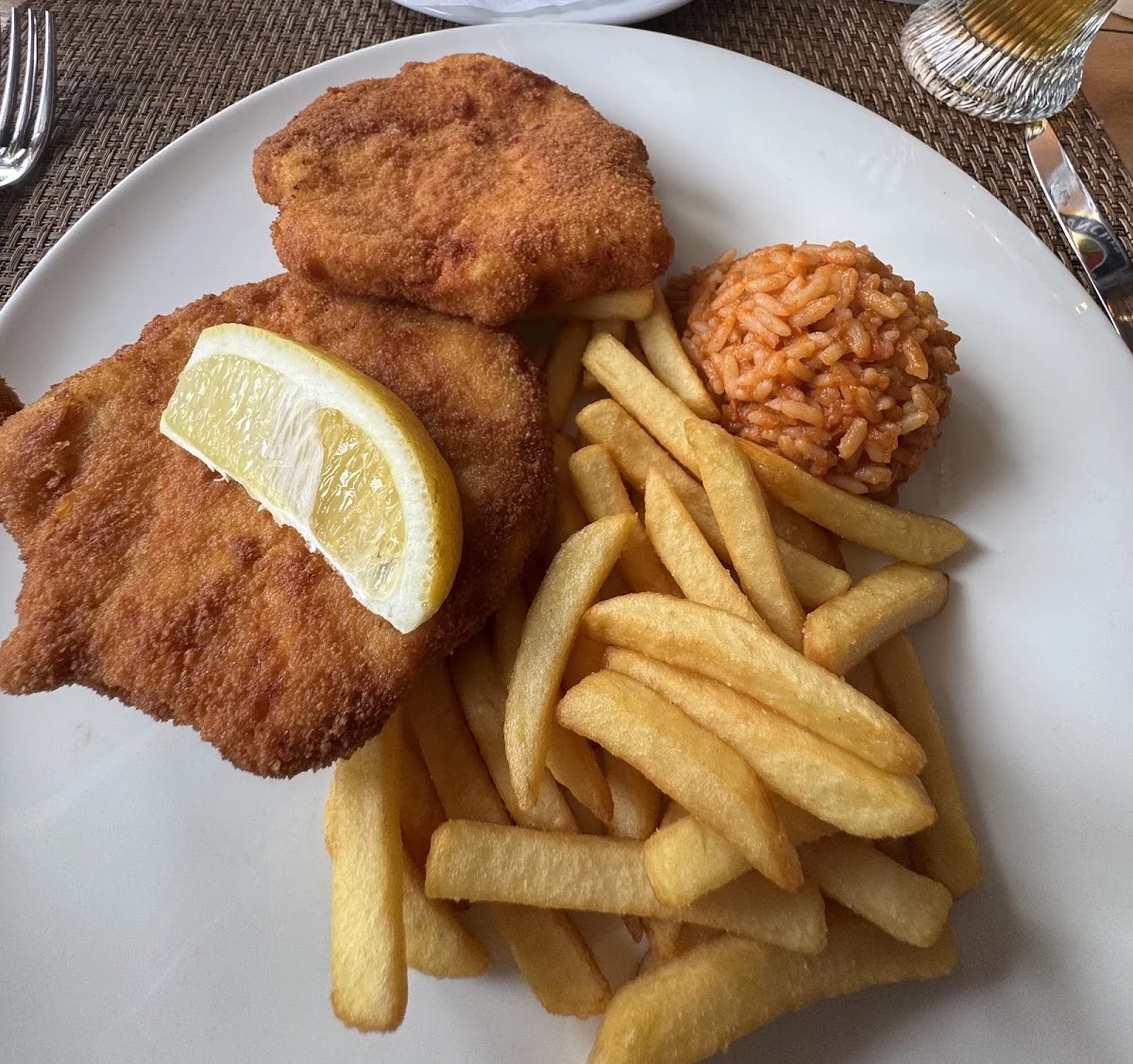 Restaurant Dubrovnik | Stellingen – Schnitzel in Hamburg