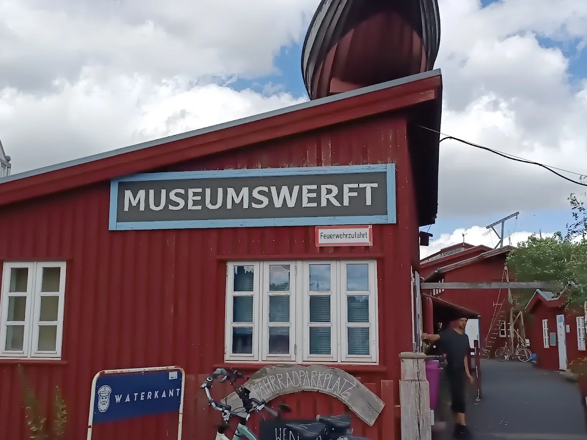 Ben's Fischhütte – Restaurant mit Essen zum Mitnehmen in Flensburg, Schleswig-Holstein