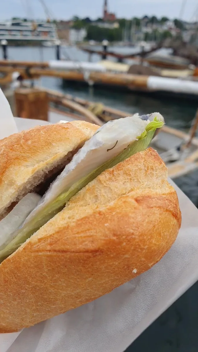 Ben's Fischhütte – Restaurant mit Essen zum Mitnehmen in Flensburg, Schleswig-Holstein