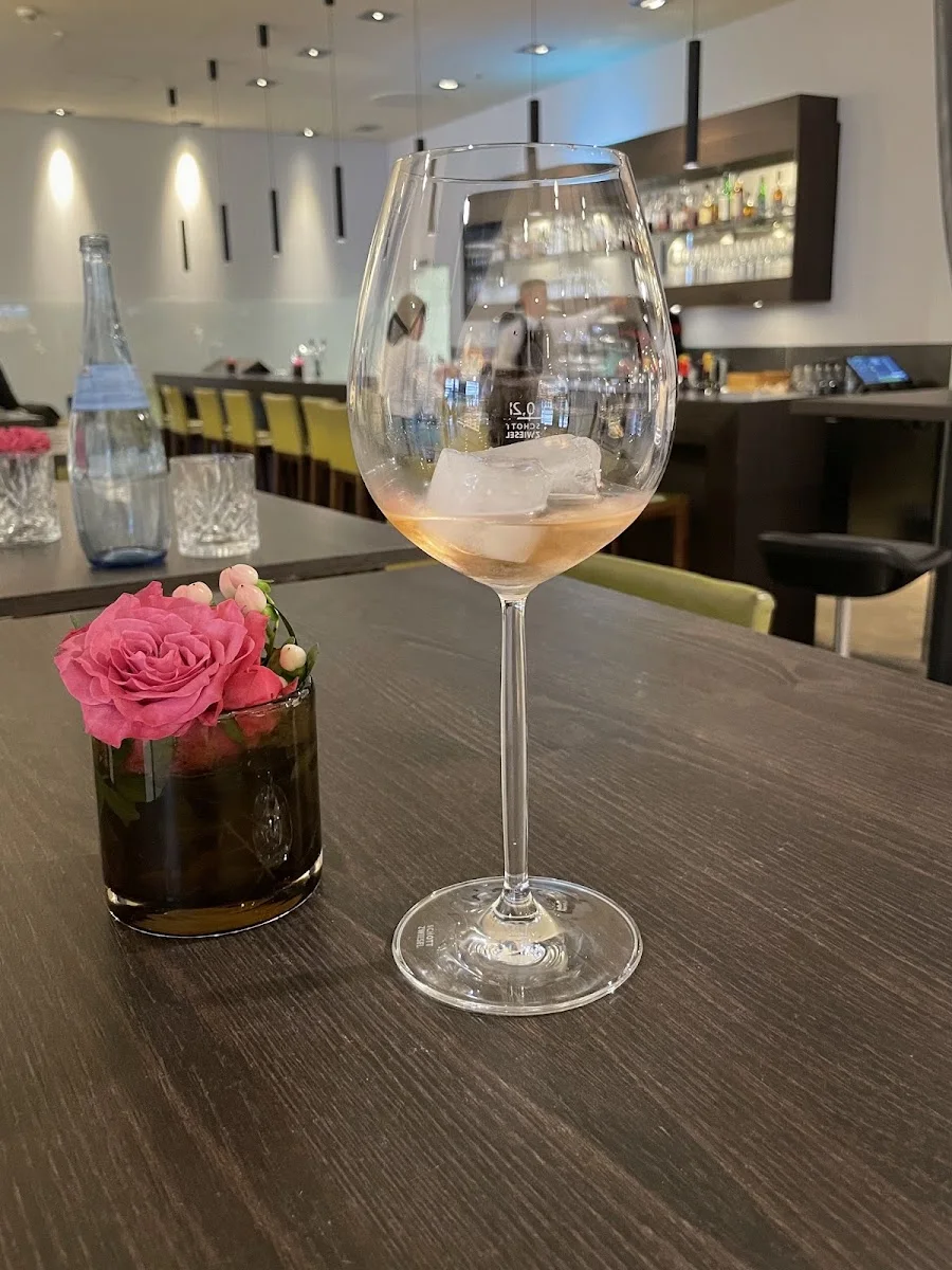 Feinkost Böhm – Champagner in Stuttgart, Baden-Württemberg