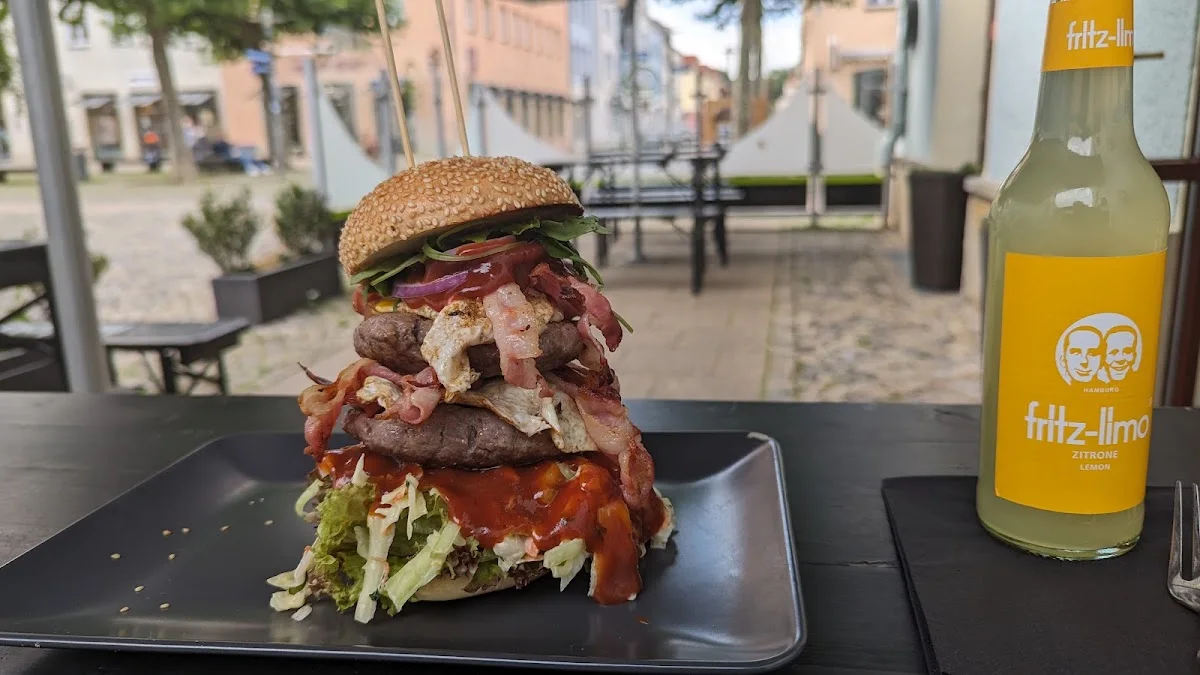 Burgerkult – Essen und Trinken in Neubrandenburg, Mecklenburg-Vorpommern