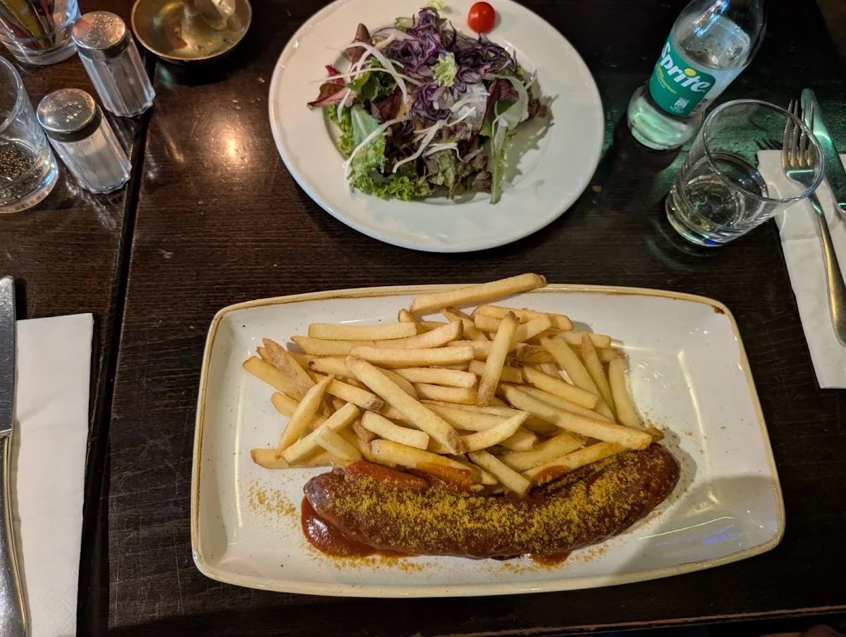 FAUSTUS SCHNITZELHAUS – Deutsches Restaurant in Berlin