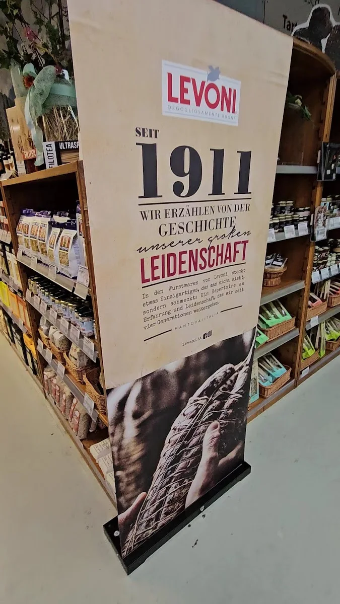 Waurig - Mondo Italiano Linden – Innenansichten in Linden, Hessen