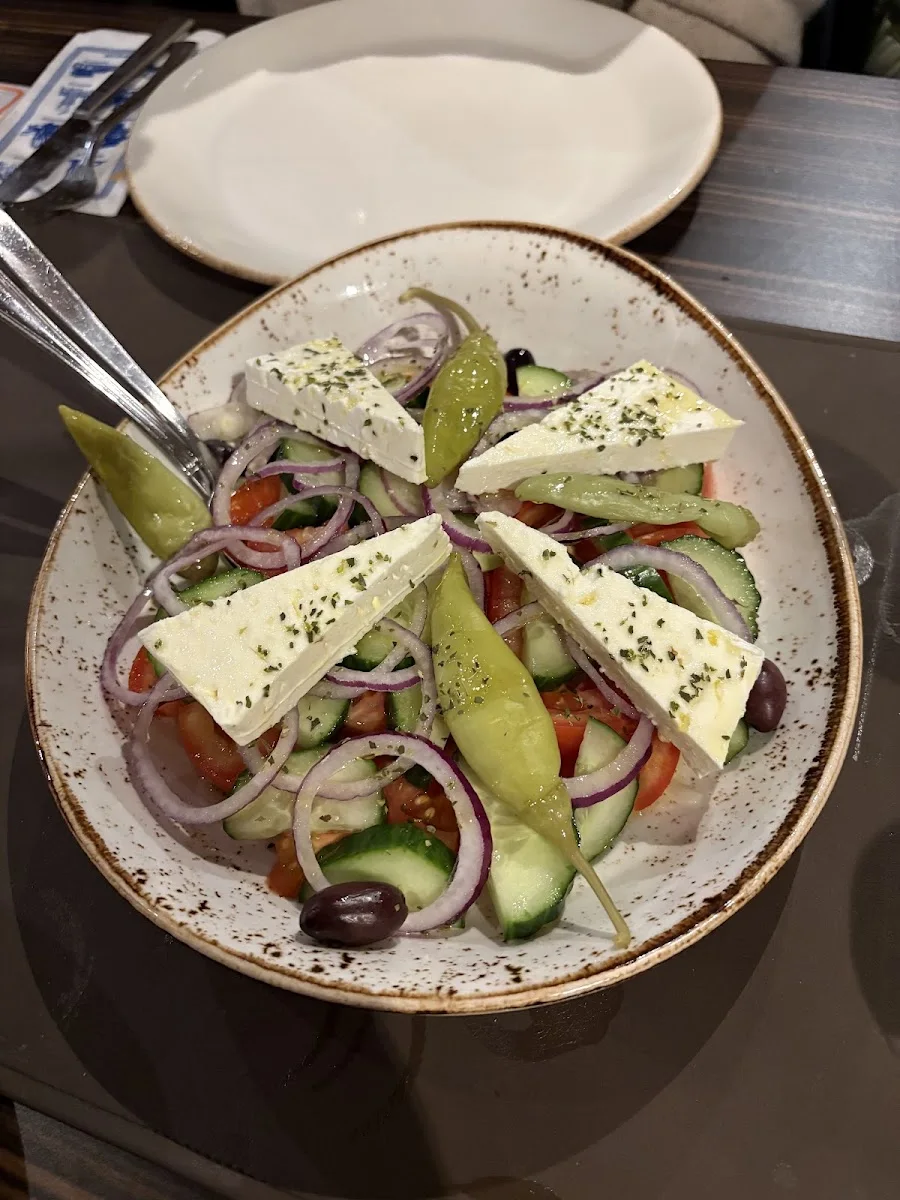 Restaurant Delphi – Griechischer Salat in Karlsruhe, Baden-Württemberg