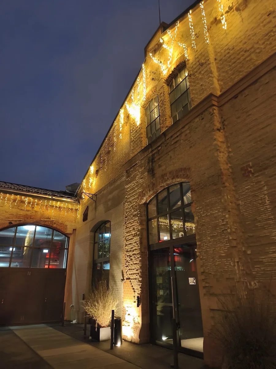 WAGENHALLEN STUTTGART – Besucherfoto von Tobias Vogel in Stuttgart Stuttgart-Nord, Baden-Württemberg