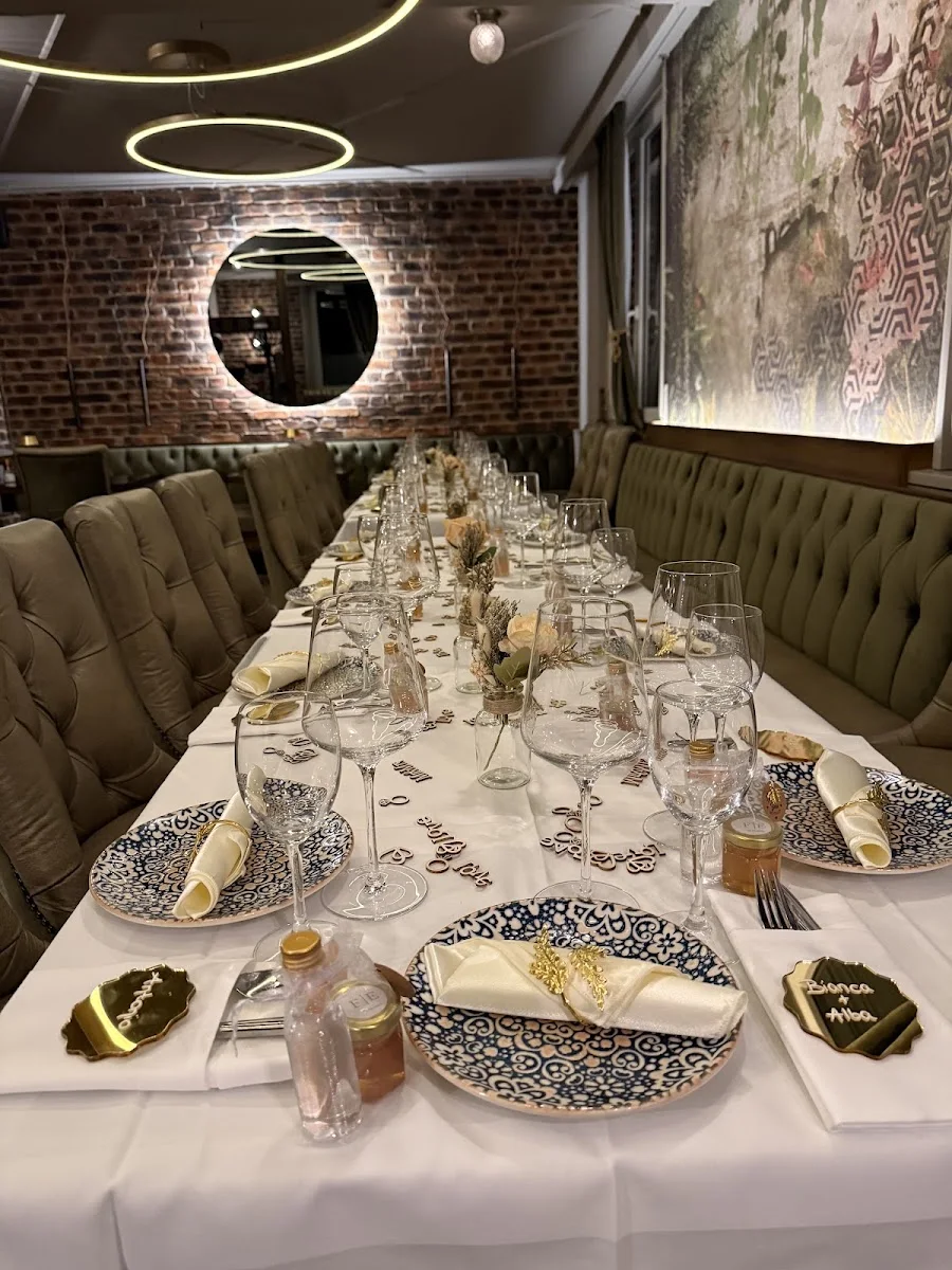 Restaurant Ilysia am Bubenbad – Essen und Trinken in Stuttgart, Baden-Württemberg