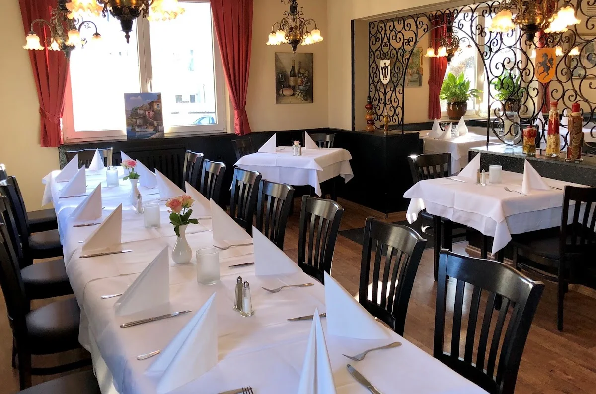 Restaurant Ilysia am Bubenbad – Vom Inhaber in Stuttgart, Baden-Württemberg