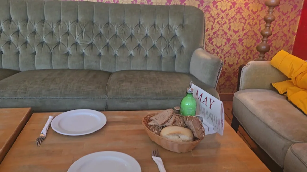 Café MAY – Café in Hamburg