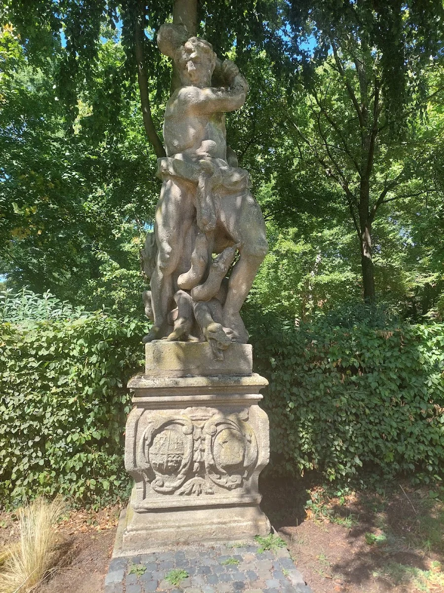 Schöntal – Skulptur in Aschaffenburg, Bayern
