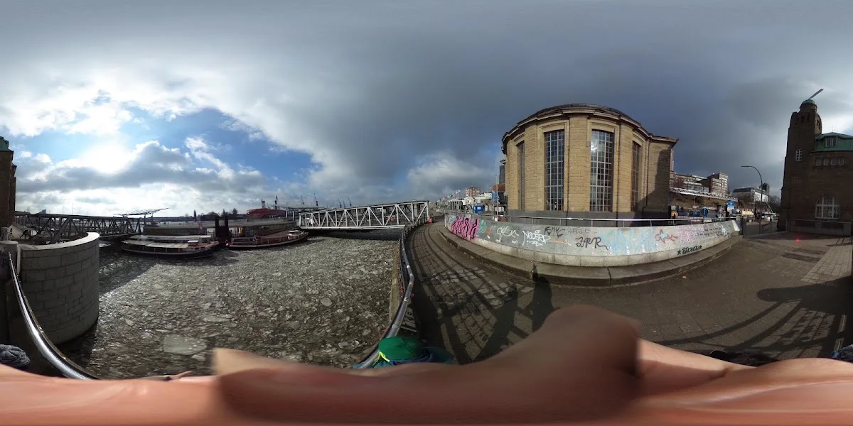 Alter Elbtunnel – Street View & 360°-Fotos in Hamburg