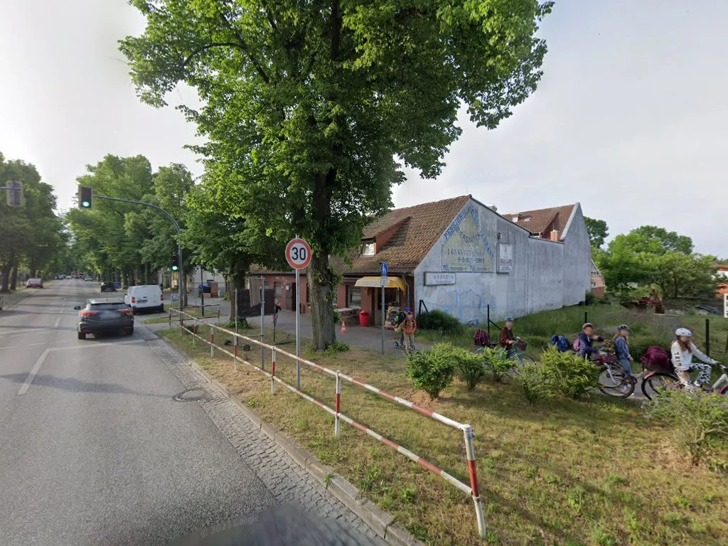 LEO’S Restauration – Street View & 360°-Fotos in Zepernick, Brandenburg