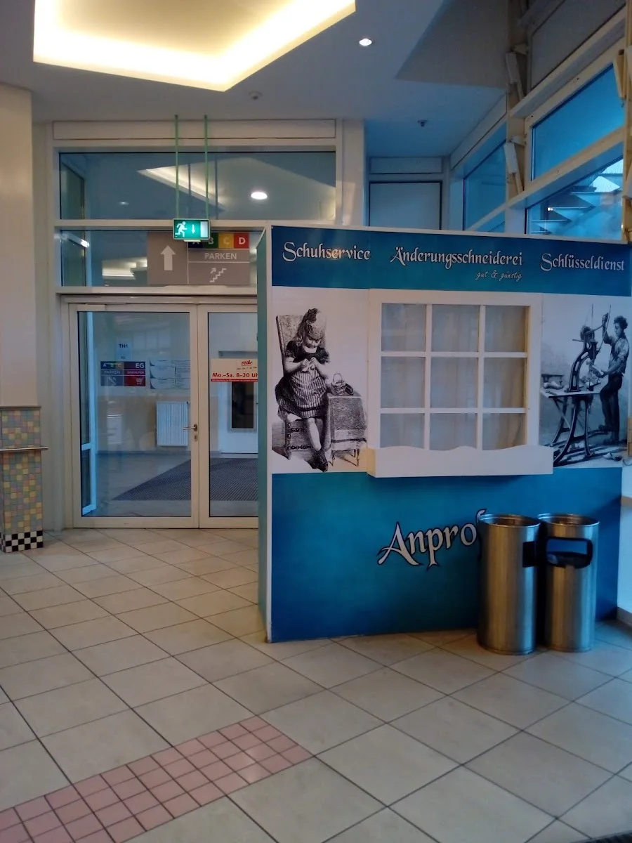 Marktplatz Center Hellersdorf – Innenansichten in Berlin