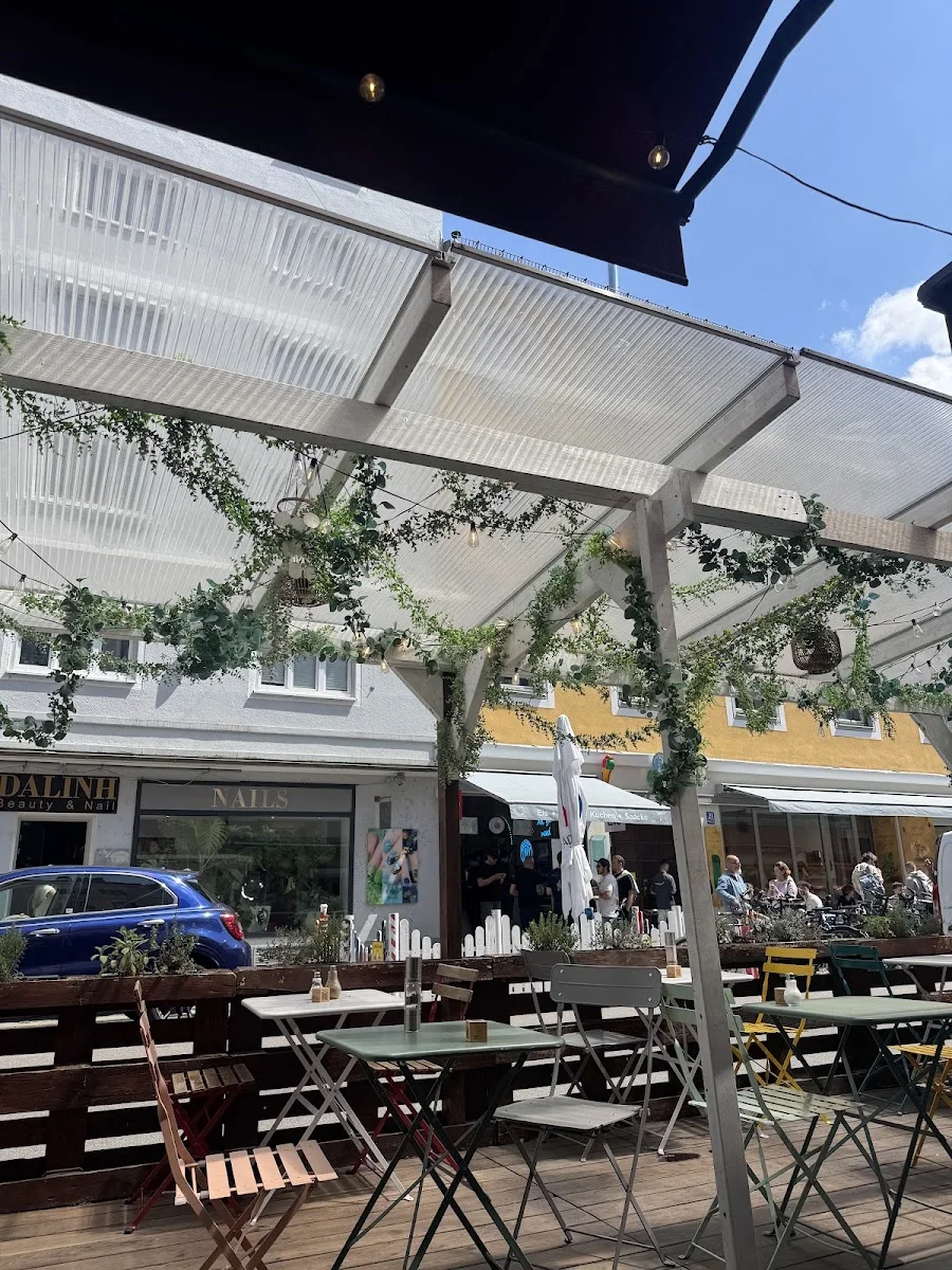 Botanista Café Club – Atmosphäre in München, Bayern