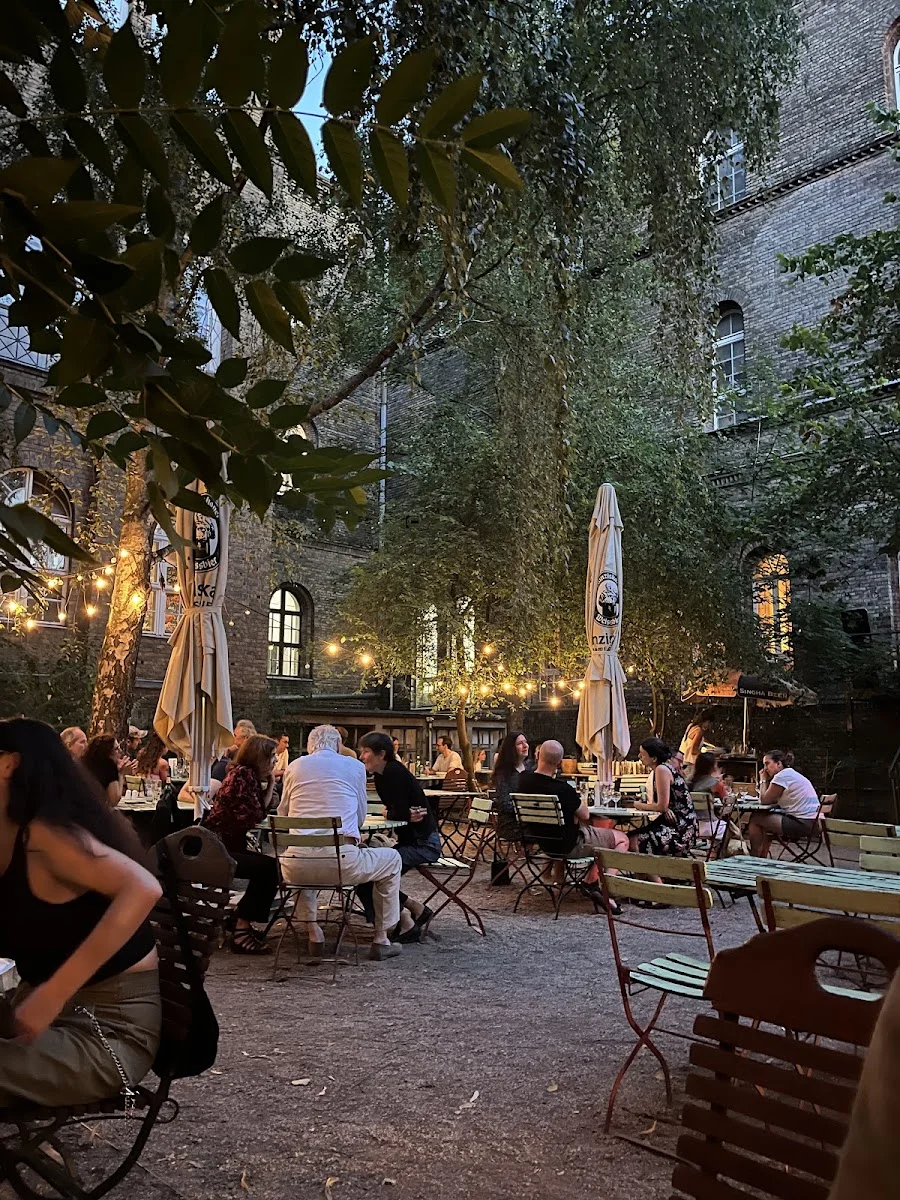 3 Schwestern Gastronomie GmbH – Atmosphäre in Berlin