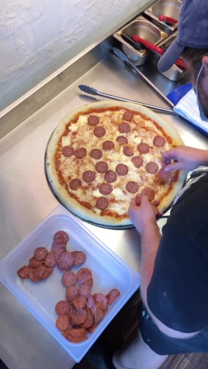 Magic John’s Pizza – Vom Inhaber in Berlin