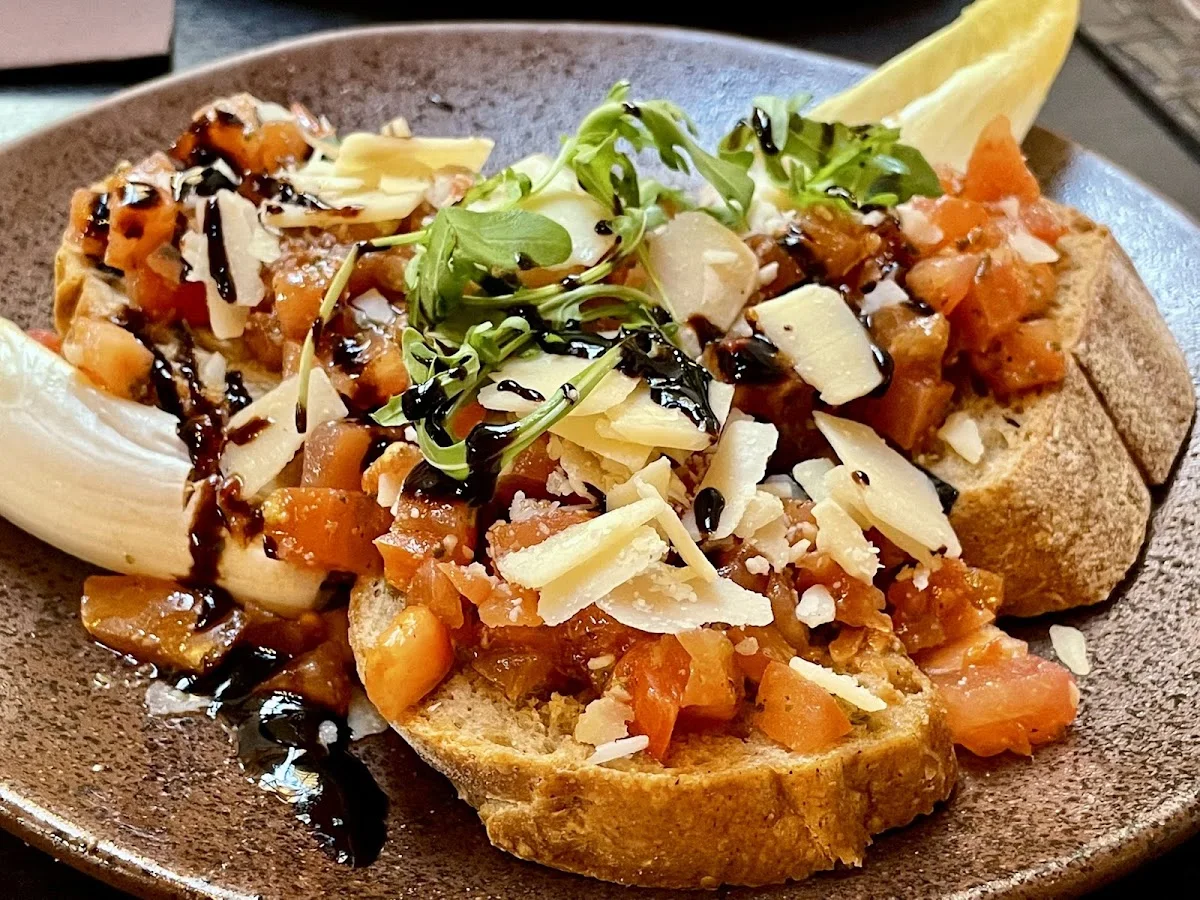 PILUM | Restaurant, Biergarten & Eventlocation – Bruschetta in Stuttgart, Baden-Württemberg