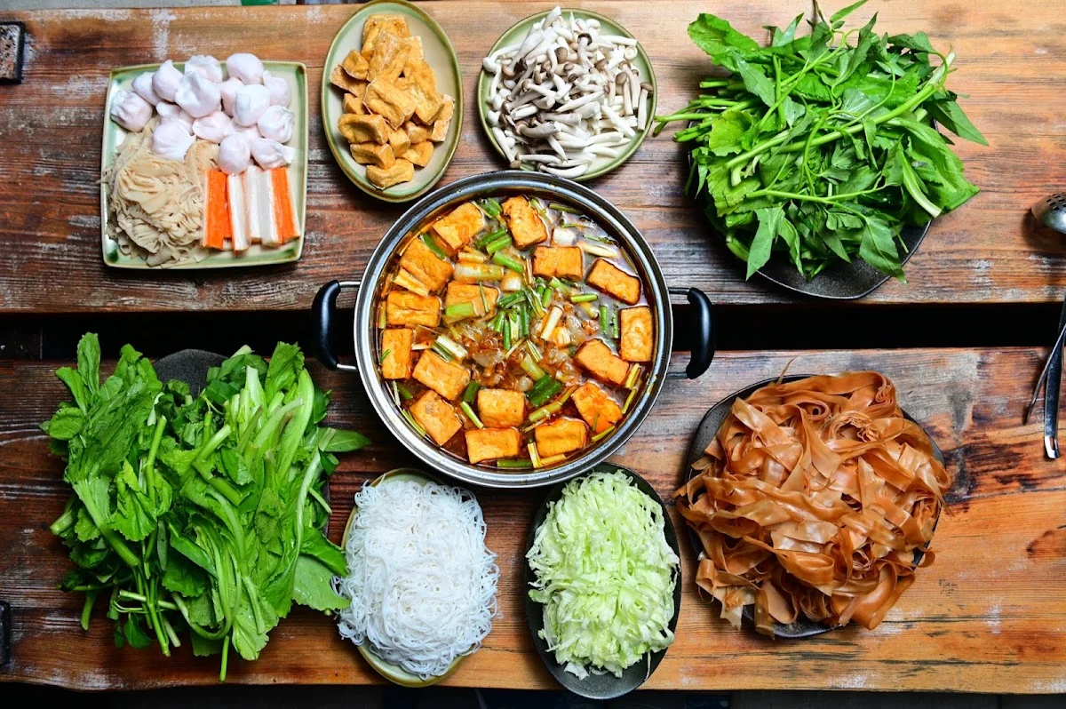 Vietnamesisches Restaurant Anjoy – Fondue chinoise in Berlin