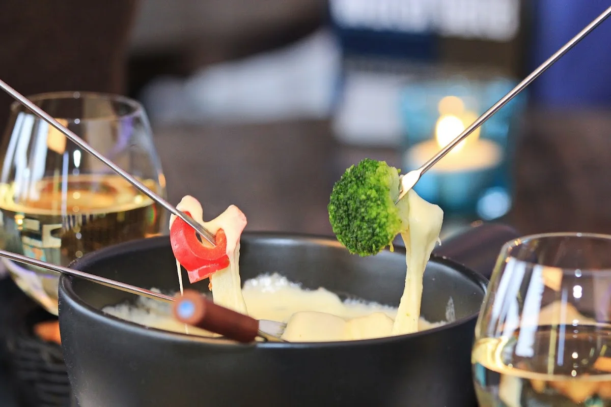 Watergate Café Bar Restaurant – Fondue in Hamburg