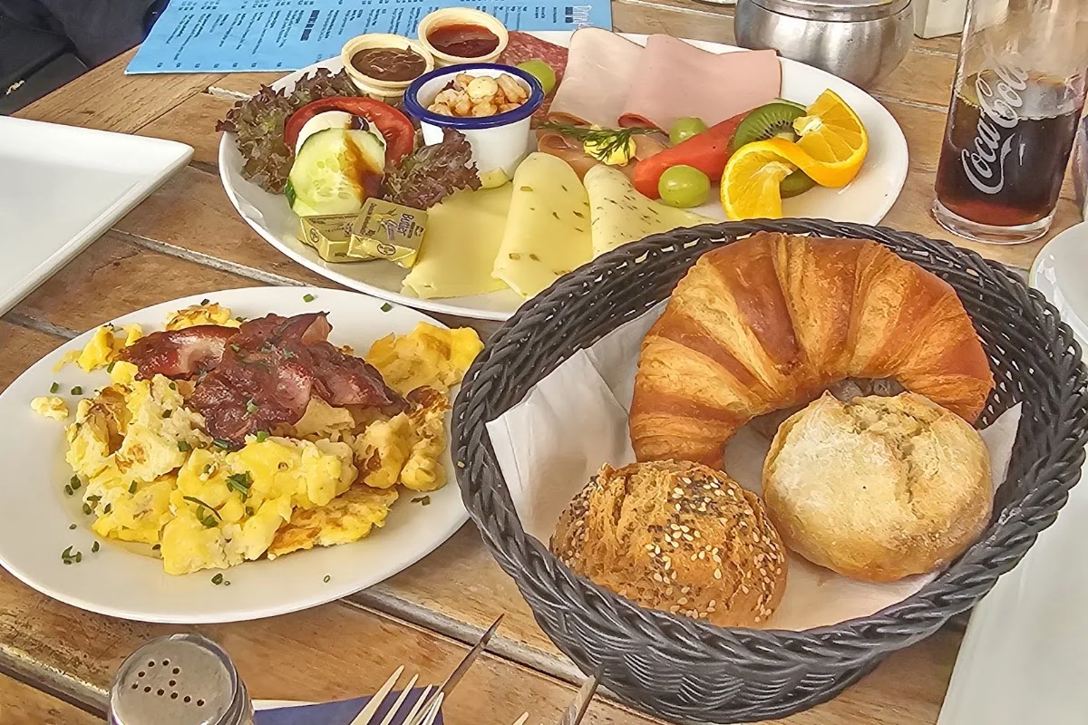 Watergate Café Bar Restaurant – Saft in Hamburg
