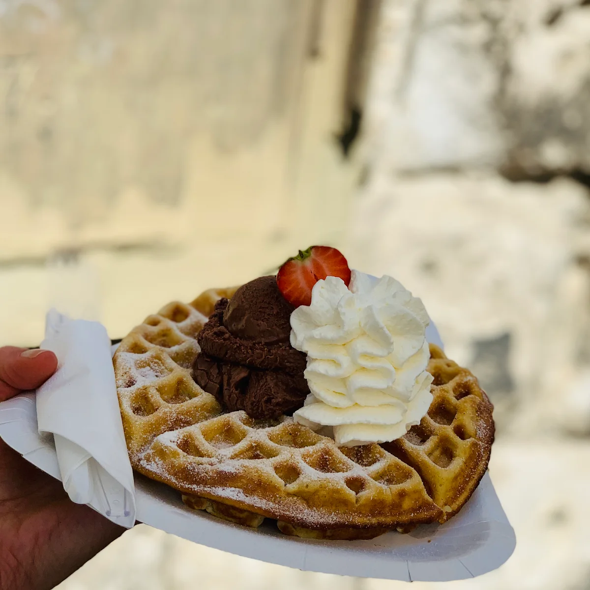 Eiscafe La Torre – Waffel in Esslingen am Neckar, Baden-Württemberg