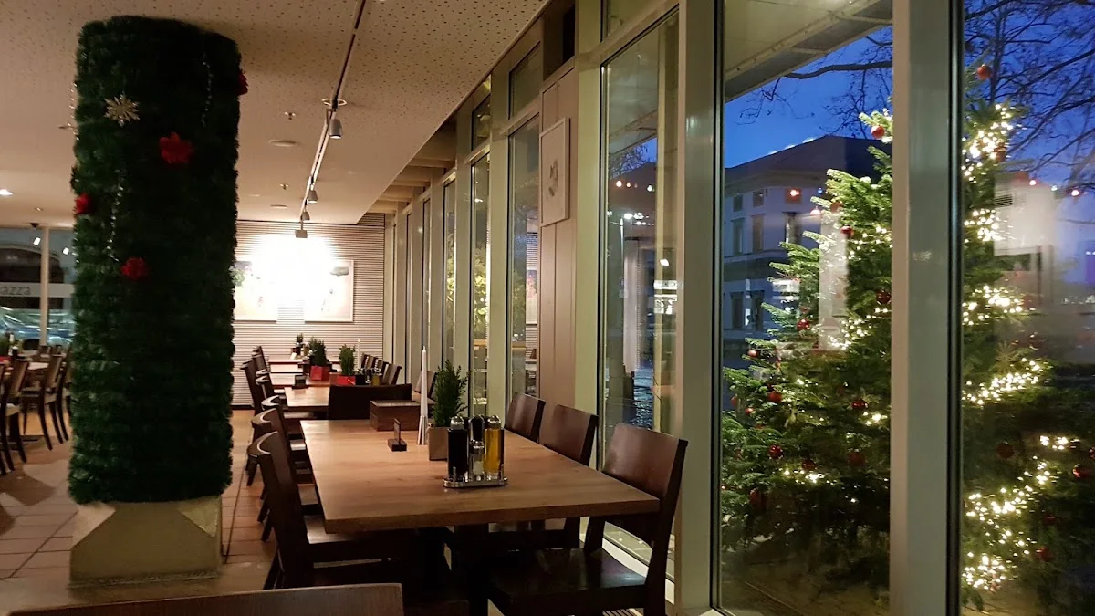 Restaurant La Piazza – Atmosphäre in Stuttgart, Baden-Württemberg