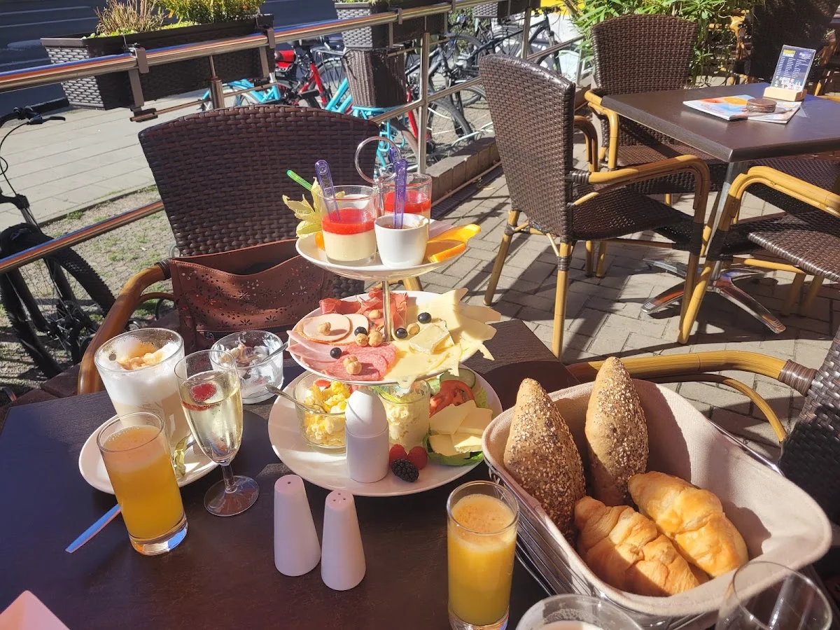 Eiscafé Bürgerle – Saft in Erkner, Brandenburg