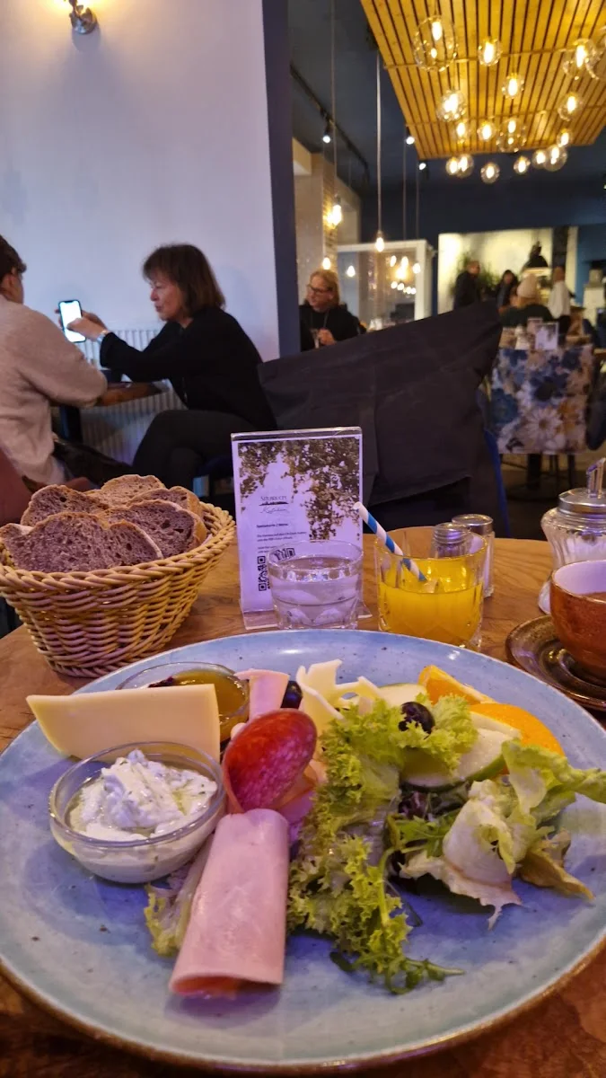 Stilbruch Kaffee – Atmosphäre in Berlin