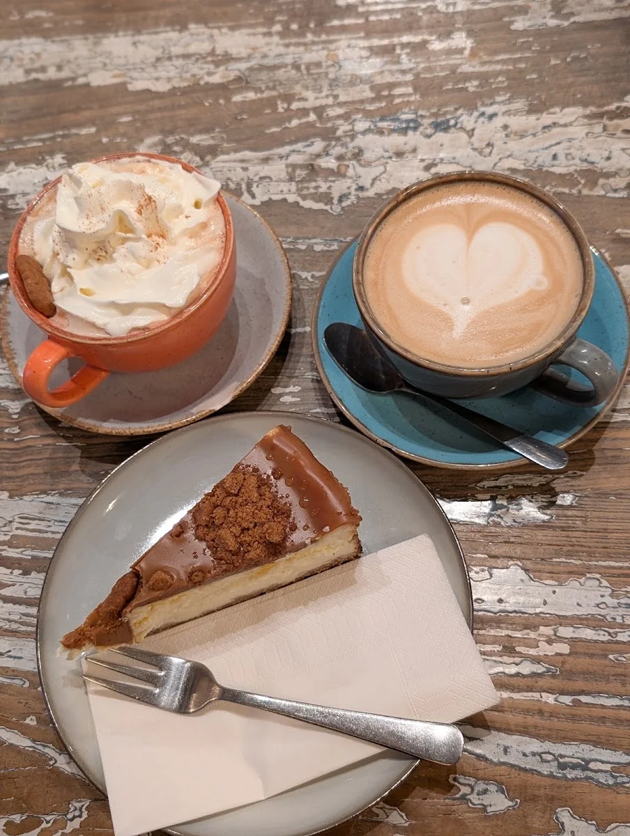 Stilbruch Kaffee – Kaffeekuchen in Berlin