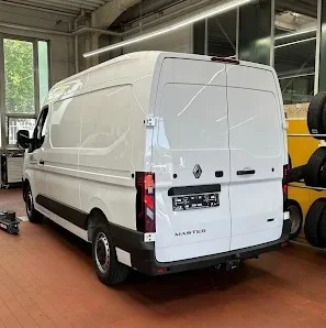 Renault Frankfurt - RRG – Kfz-Ersatzteilgeschäft in Frankfurt am Main, Hessen