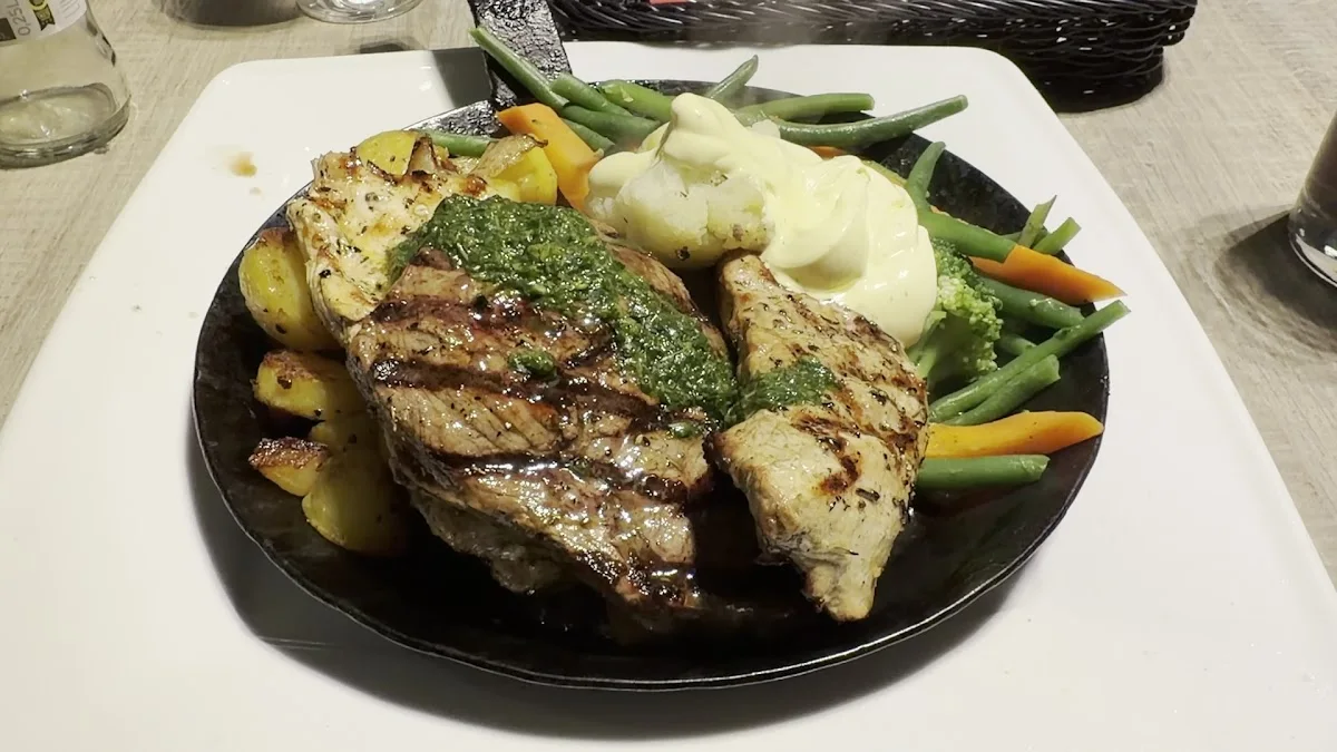 Hänneschen und die Pfeffermühle – Restaurant in Köln, Nordrhein-Westfalen