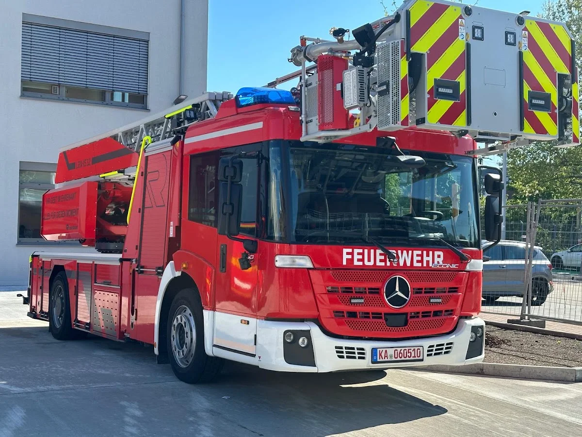 Rosenbauer Karlsruhe GmbH – Besucherfoto: Gerhard Lemmermeier in Karlsruhe, Baden-Württemberg
