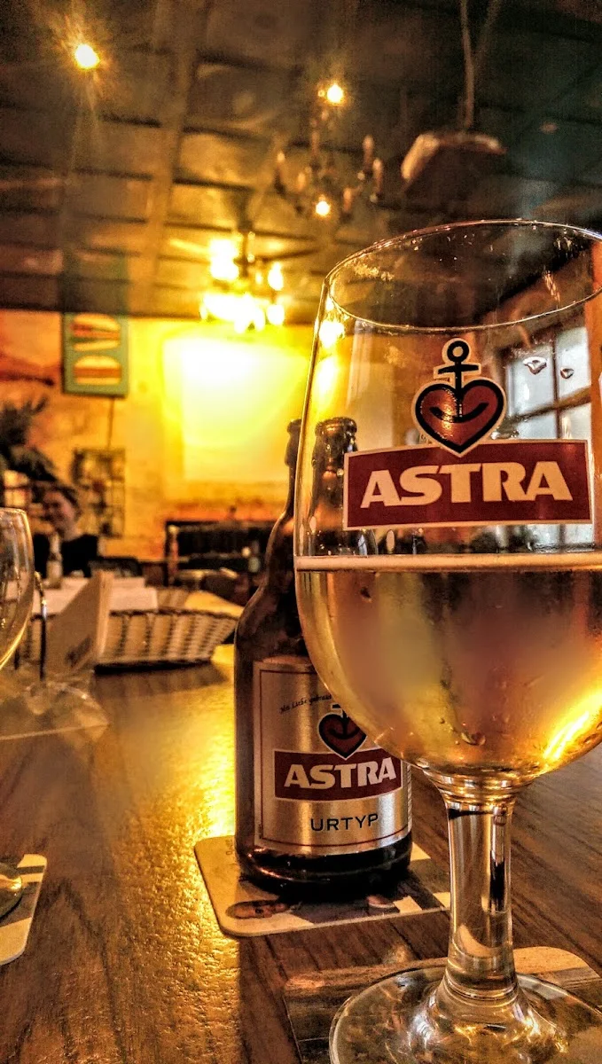 Trash-Chic – Bier in Köln, Nordrhein-Westfalen
