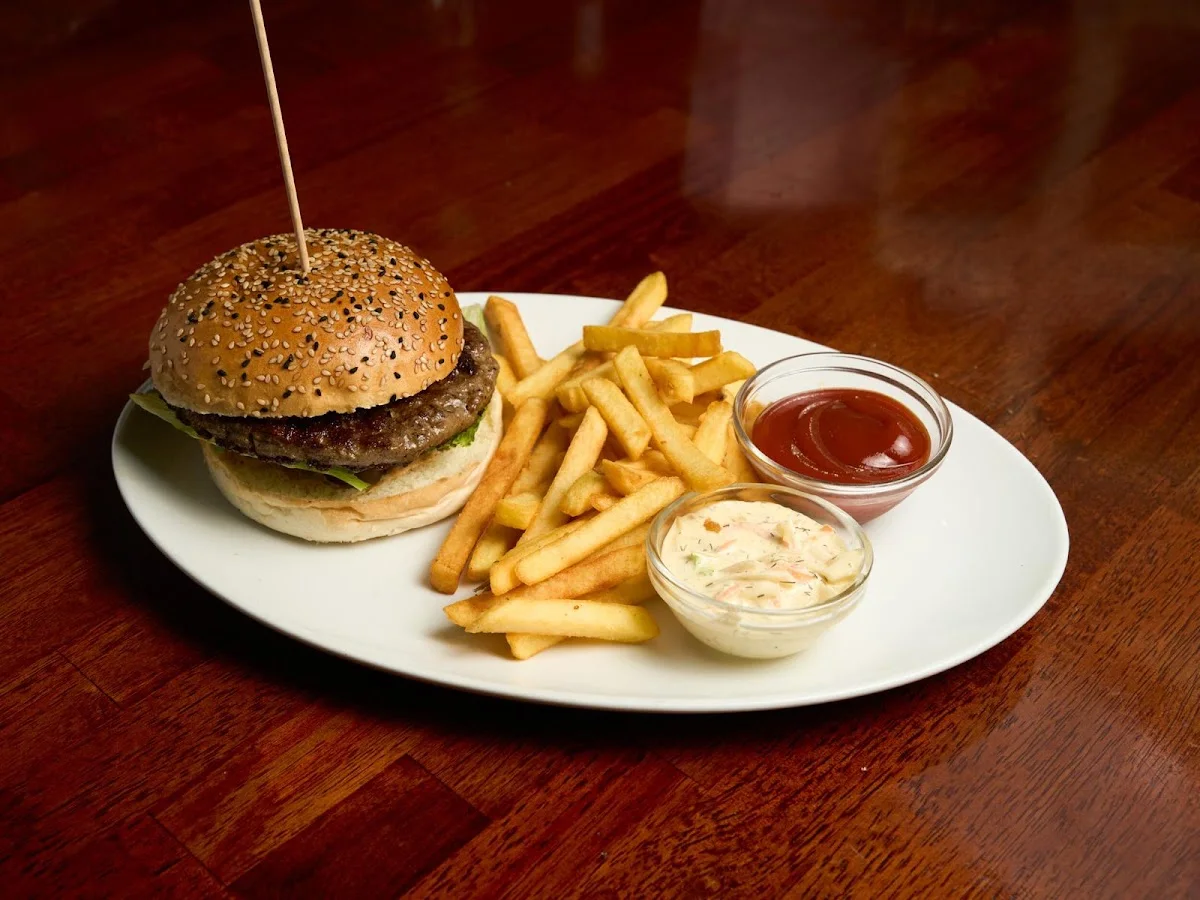 Restaurant La Paz in Hellersdorf – Hamburger in Berlin