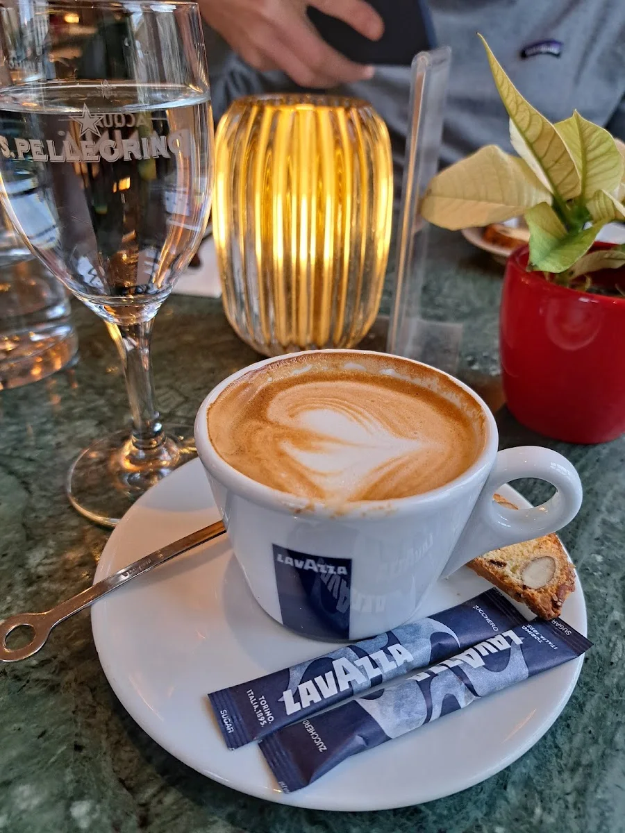 TAMBOSI – Cappuccino in München, Bayern