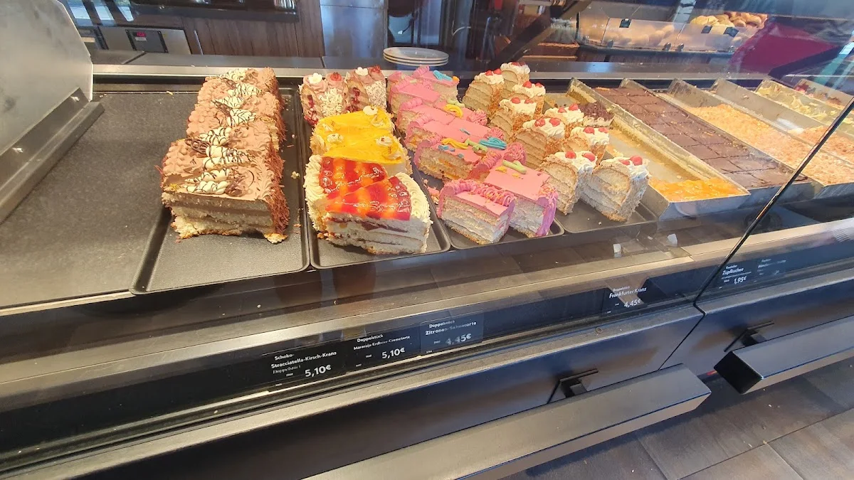 Bäcker Thonke Falkensee, Café "Gotthilfs" – Kuchen in Falkensee, Brandenburg